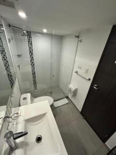 AW Hotel Serenity Ferial Corferias y G12 - 1