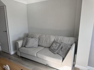 3 Bed House - Sleeps 6 - Pets - Garden - Parking - 3