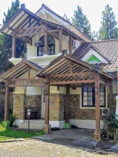 Villa Sa'adah 2 - Puncak - 2