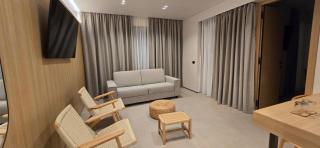 Lion Gate Hotel - Sarandë - 1