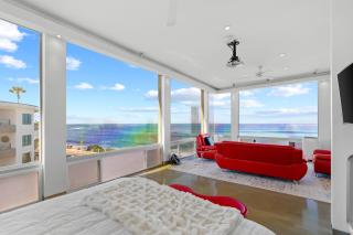 Jewel of La Jolla Breathtaking Windansea Views - San Diego - 8