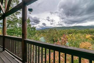 Fabulous View, Pool, Game Room, Hot Tub, And More - Pigeon Forge - 7
