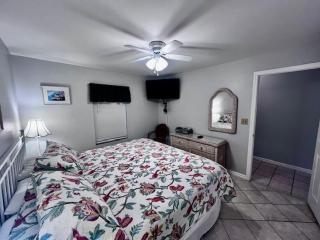 Pelican Beach 0404 by Pelican Beach Management - Destin - 1