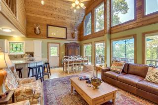 Peaceful Greers Ferry Cabin with Deck and Lake View! - Fairfield Bay - 7