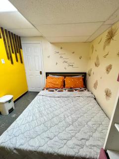 R7 Room Near Airport - Mississauga - 0