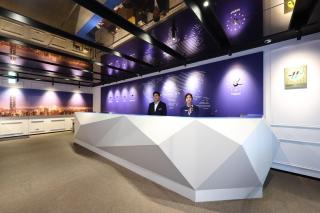 Airline Inn Ximen - 9