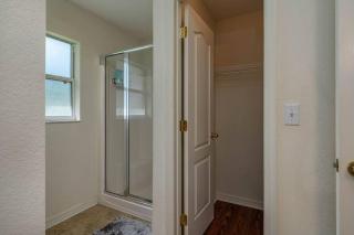 Fireside Hot Tub, King Bed Suite - 1