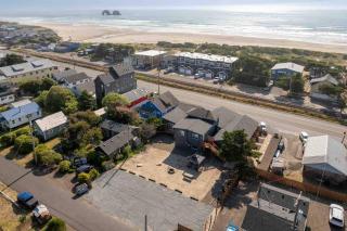 Cottages at Rockaway Beach Suite #4 - Rockaway Beach - 9