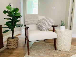 Be A Nomad - House for Family Reunions - Weddings - Jacksonville - 5