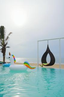 TERMSUK BEACHFRONT VILLAS CHA-AM Harmony - - 3