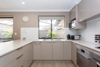 Civic Gardens Villa - Perth - 1