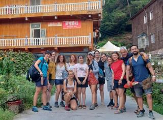 Tongfu Inn-In the National Park-English Service-Free Tour-Itinerary Planning-Reverse Route Sightseeing with Almost No Queues - 2