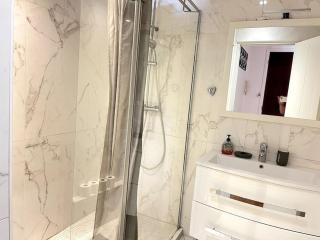 Nice Les palais de la Med - 4