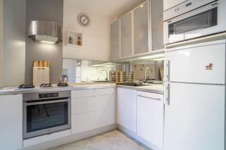 Cozy 2-bedroom apartment - Bratislava - 9