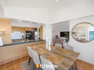 Riverview Apartment 2.4 - 6