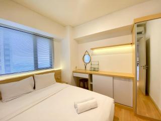 Nice and Comfy 2BR Apartment at Meikarta By Travelio - Bekasi - 9