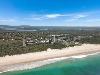 Opposite Bennetts Beach - 0