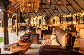 Okonjima Luxury Bush Camp - Otjiwarongo - 3