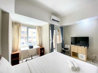 Great Choice Studio Apartment Gateway Park LRT City By Travelio - Bekasi - 7