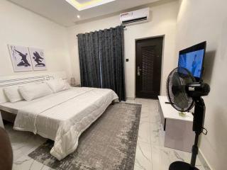 Cozy 1Bedroom Apartment - Lekki - 4