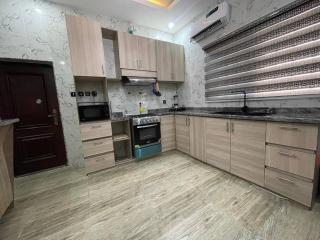 Cozy 1Bedroom Apartment - Lekki - 2