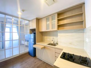 Cozy and Simple Big Studio Vasanta Innopark Apartment By Travelio - Bekasi - 4