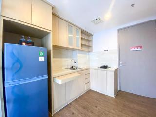 Cozy and Simple Big Studio Vasanta Innopark Apartment By Travelio - Bekasi - 2