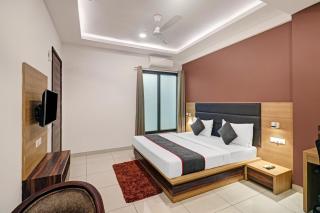 Townhouse Hotel D.V PLAZA INN - 9