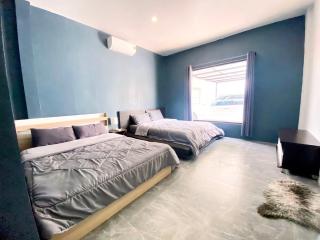 Pattaya Poolside Paradise - 3 Bedroom Villa - Nong Prue - 4