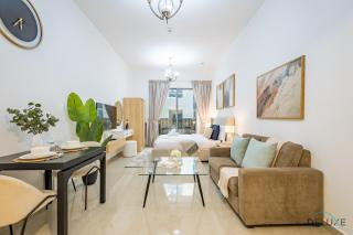Modern Studio in Hanover Square, Jumeirah Village Circle by Deluxe Holiday Homes - Dubai - 0