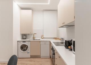 Modern Stylish-3Bedrooms 1Bathroom-Chamberí - 3
