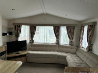 Fantastic 6 Berth Caravan At Haven Skegness Holiday Park Ref 88028Hr - 7