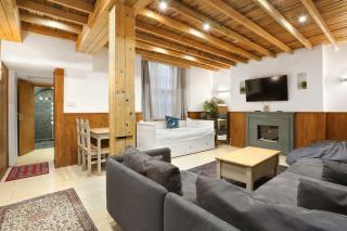 Spacious 2 Bedroom Flat near Hyde Park by BeiRoom - Londra - 0