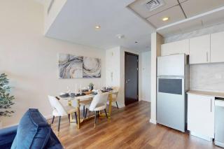 Spacious 1 Bedroom Marina View - Dubai - 6