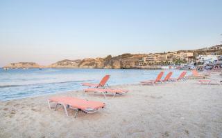 SeaBreeze Studios on the Beach - Agia Pelagia - 3