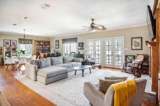Stunning Riverside Retreat with Private Pool home -  - 3