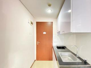 Best Location Studio Room at Gateway Pasteur Apartment By Travelio - Bandung - 4