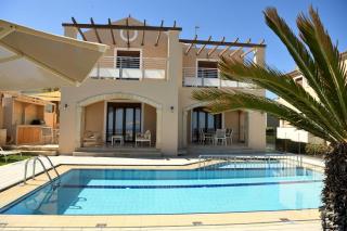 Beach Front Villa Avra - 8