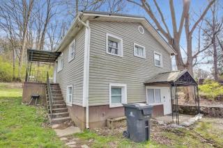 2-Bedroom Pet-Friendly Apartment in East Knoxville - Knoxville - 0