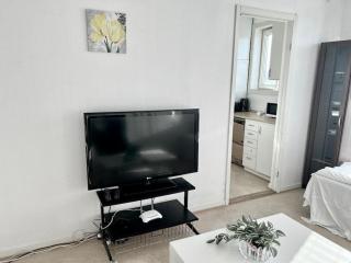An apartment in Gothenburg - Göteborg - 6