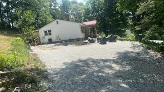 Hillside country cabin - Lancaster - 9