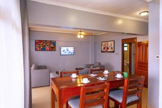 Roswam Hotel - Keruguya - 3