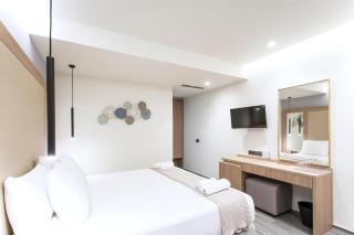 Hotel AELA Suites "BY LA CASA" near Delhi airport - Nova Deli - 5