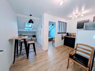 Sous la tour - Poligny - 9