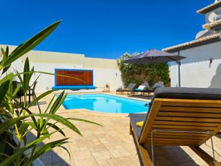 CASA CARAVELA - Spacious Villa, Sunny Swimming Pool & BBQ - Lagoa - 7