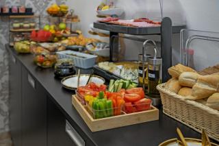 Apart Hotel VIRGO - Bratislava - 5