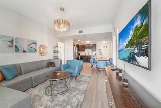 Modern Resort 2BR near Icon park, Convention center and NEW Epic Universe - 3