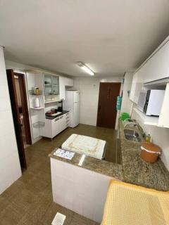 Ótimo apartamento na rua da praia do forte - 1