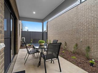 New central three bed townhouse - Beechworth - 7