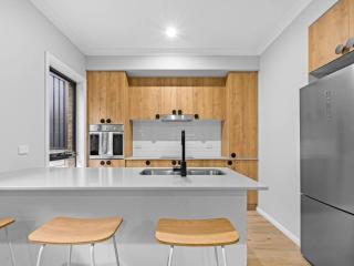 New central three bed townhouse - Beechworth - 6